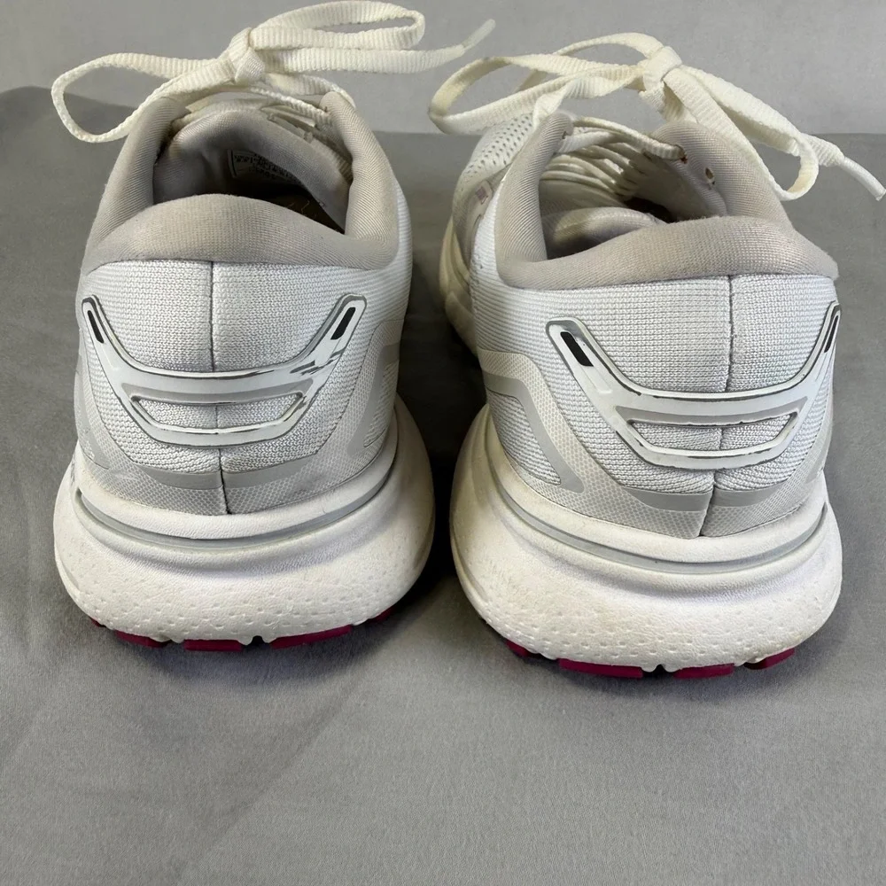 Brooks Ghost 15 Neutral Running Shoes Women's 8.5 B Medium White 1203801B195